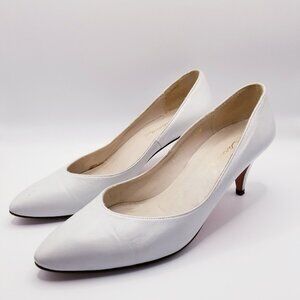 Vintage 80s Carissa White Leather Pumps - Size 5.5